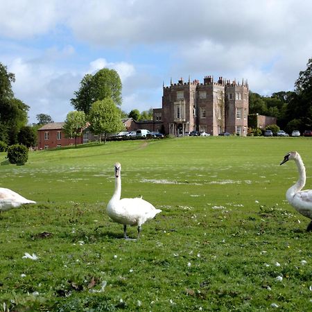 Donnington Grove Guest House Newbury  Ngoại thất bức ảnh